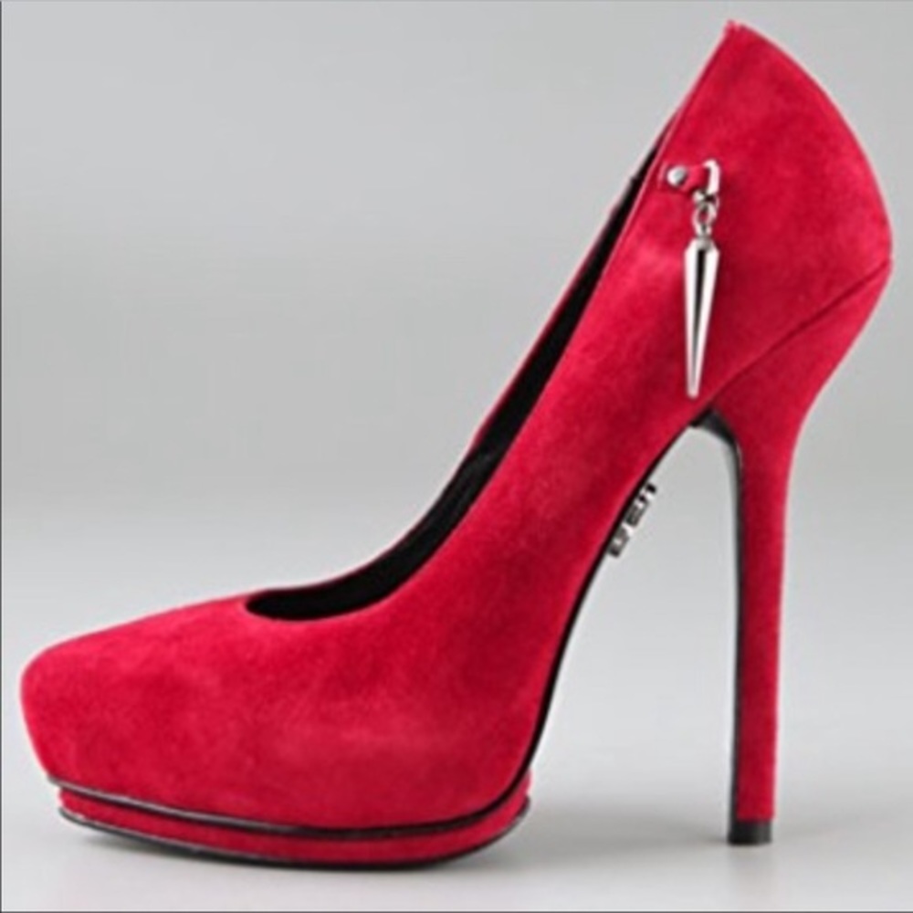 Rock & Republic Red Suede Celina Platform Pump 38